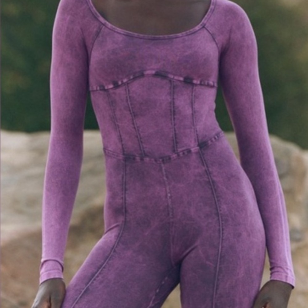 🍂NEW Free People Movement Good Karma Long Sleeve Onesie. Purple Acid Wash. M/L - Picture 2 of 16